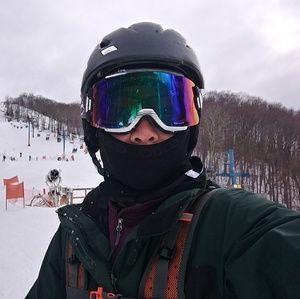 Meet your Posher, Pil